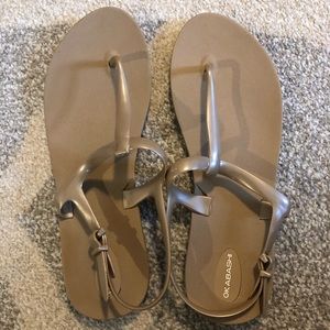 T strap thong flip flop sandals